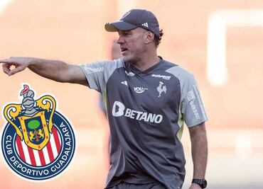 Gabriel Milito es en la nueva opción de Chivas para llegar a la dirección técnica