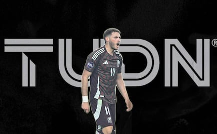 ¿Televisa tiene una campaña contra Santi Giménez? Imágenes exhiben a la telvisora