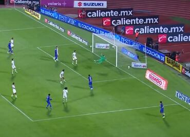 Nacho Rivero marcó un golazo para darle la ventaja a Cruz Azul sobre Pumas en la Liguilla