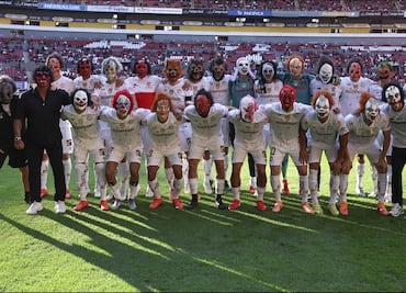 Toluca salió a su foto oficial ante Atlas como lo hiciera hace años el Toros Neza de Mohamed