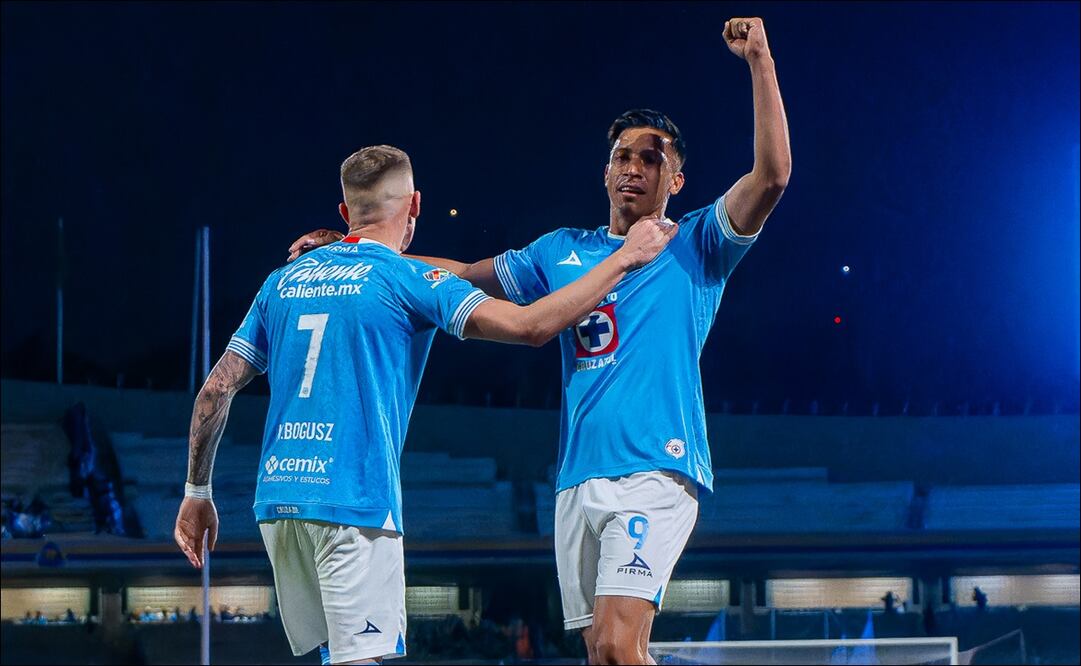 Ángel Sepúlveda celebra una de sus anotaciones en el duelo ante el Atlético de San Luis. FOTO: Imago7