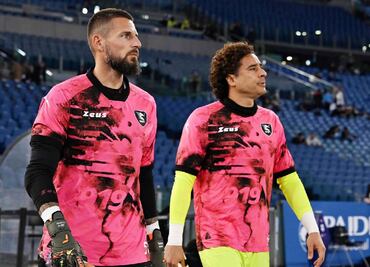 Guillermo Ochoa está borradísimo se quedó en la banca del Salernitana y ya suma cuatro partidos sin jugar