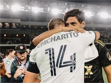 Chicharito Hernández y Carlos Vela de ser estrellas en la MLS al 'desempleo'