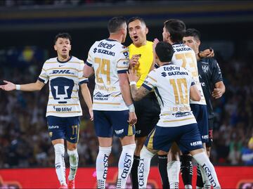 Pumas sufre su primera derrota bajo el mando de Efraín Juárez tras caer 1-3 ante Monterrey
