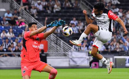 Monterrey sufre la baja de Esteban Andrada, se perderá la Liguilla