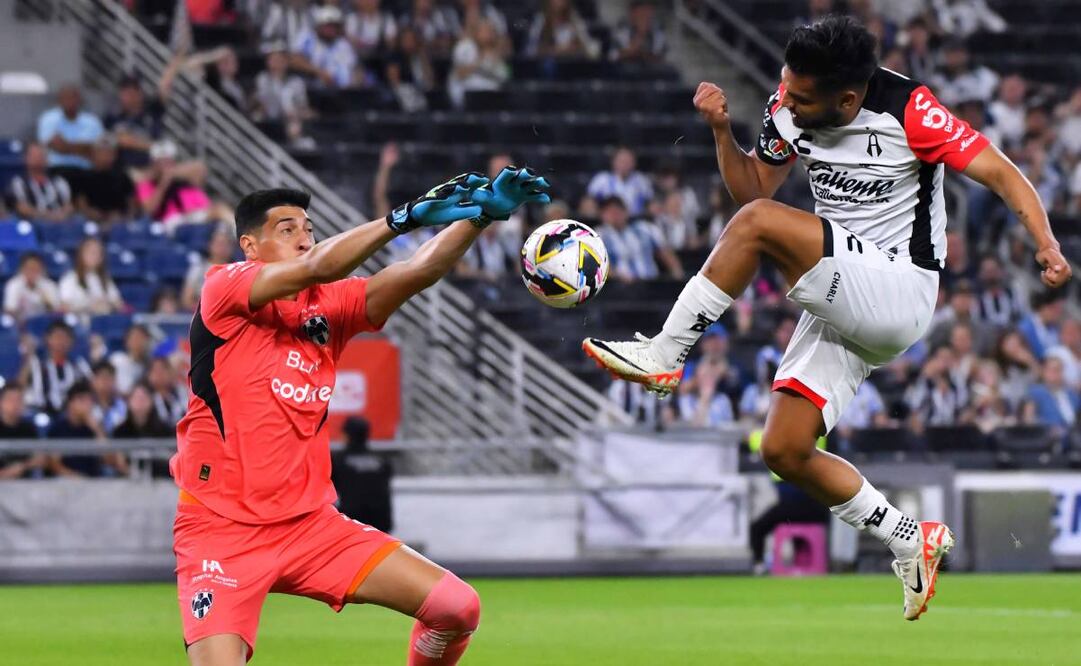 Andrada se suma a las bajas de Jordi Cortizo para Rayados. Foto: Imago7.
