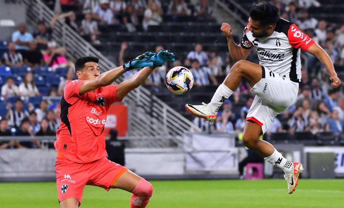 Andrada se suma a las bajas de Jordi Cortizo para Rayados. Foto: Imago7.