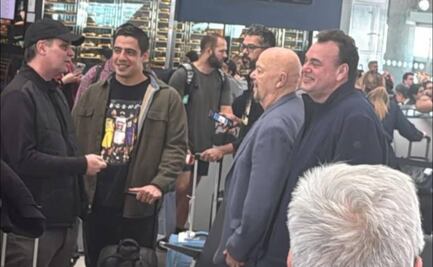 Luis García le reclamó a Christian Martinoli por convivir con los comentaristas de Televisa