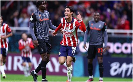 Chivas espera por América en Concachampions tras eliminar al Forge en el Akron