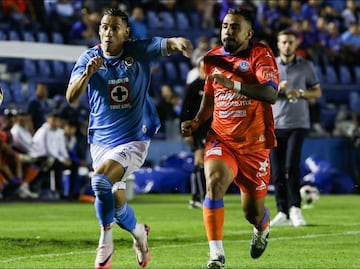 ¡De último minuto! Con un hombre menos, Cruz Azul logra la victoria con gol agónico
