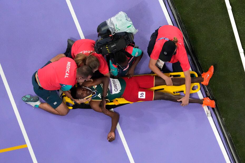 El atleta no pudo terminar la carrera. Foto: AP.