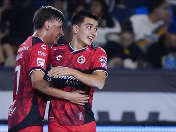 Gilberto Mora fue víctima de una broma de sus compañeros ¡Marco Reus nunca pidió su playera!