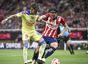 Chicote Calderón se engancha en pleito con la afición de Chivas