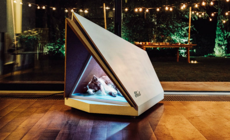 ¿Tu perro le teme a la pirotecnia? Esta casa para mascotas de Ford es la solución