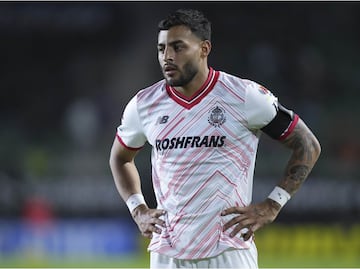 Alexis Vega pensó que le pedirían una foto, pero sufrió un asalto a mano armada