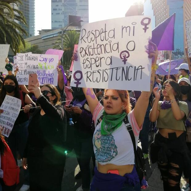 Marcha 8M: Las fotos, los mensajes y las mujeres que luchan por justicia