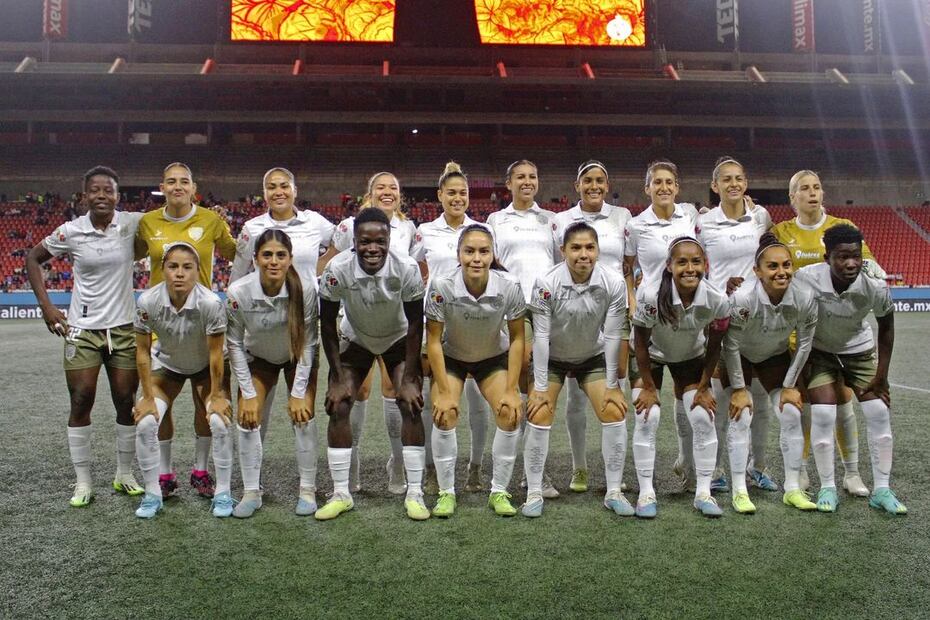 Plantel del FC Juárez Femenil. Fuente: Instagram @Fcjuarezfemenil