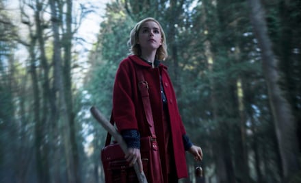 Las primeras imágenes de la serie “El mundo oculto de Sabrina”