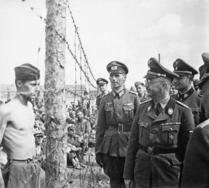 Heinrich Himmler: La terrible vida y muerte de la mano derecha de Hitler