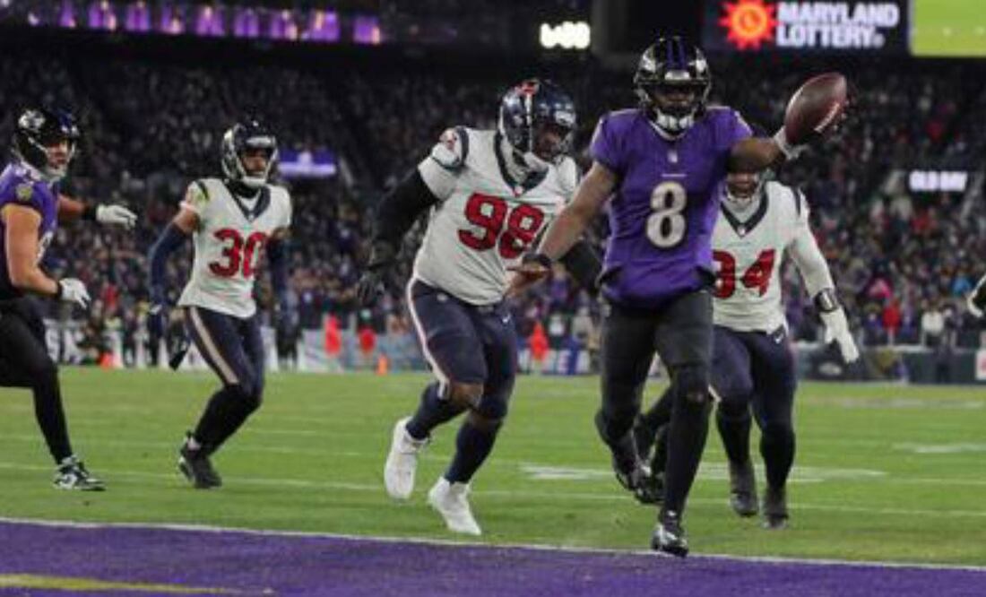 Los Ravens cumplieron con el pronóstico y le pasaron por encina a los Texans. Foto: Ravens