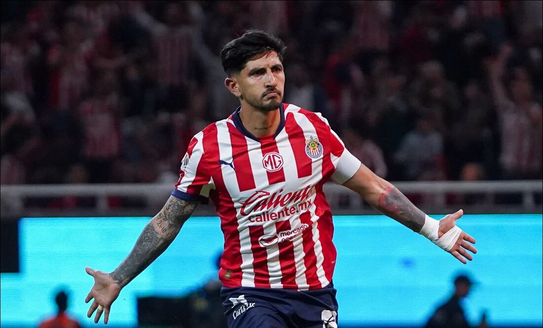 De manera contundente, Víctor Guzmán sentenció que “jamás” ha pedido su salida de Chivas / FOTO: Imago7