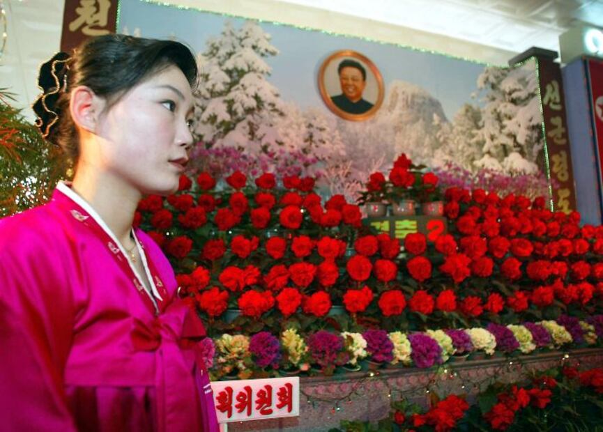 Kim Jong-un sentencia a trabajos forzados a jardineros porque sus plantas no florecen