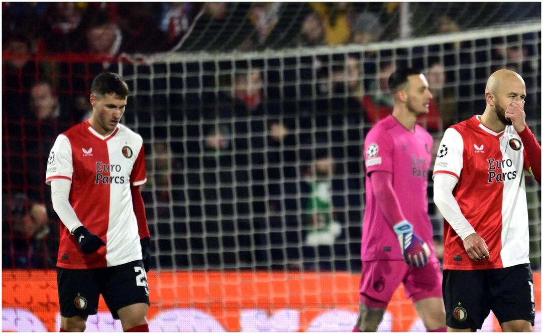 Santiago Giménez tras su autogol ante el Atlético de Madrid / FOTO: EFE