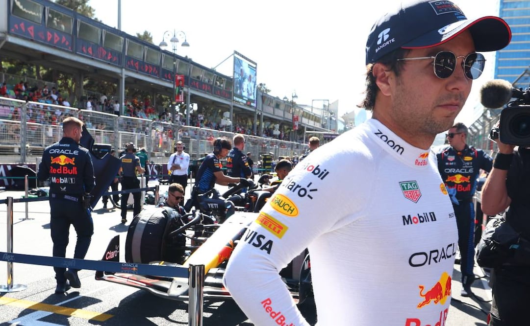 Checo explotó contra el piloto de Ferrari y lo llamó idiota. Foto: EFE.