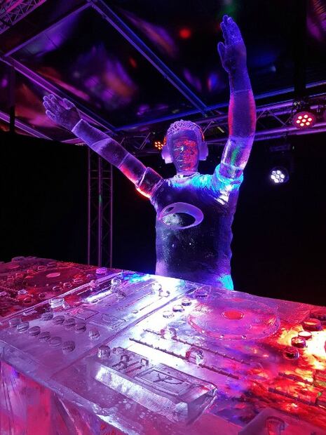El festival más grande de esculturas de hielo está en Ámsterdam