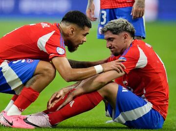 Diego Valdés se lesionó y será baja en el duelo de Chile ante Argentina en Copa América