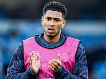 Fanático del Real Madrid vio el partido contra Manchester City desde el hospital de una particular forma