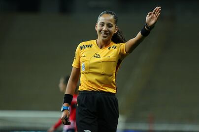 Árbitras mexicanas escribirán historia en el Mundial Femenil Sub-17; Lizzet García será silbante en el partido inaugural 