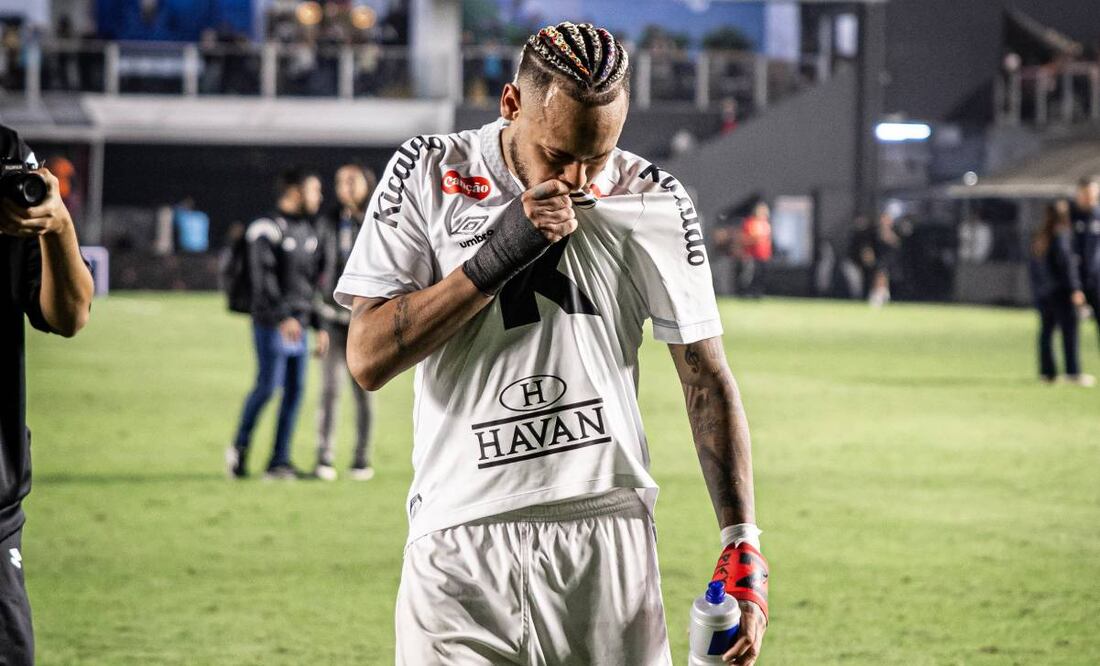 Neymar anotó gol con el Santos y apunta a regresar con la Selección de Brasil. Foto: Especial