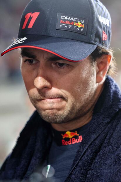 Checo Pérez, previo a la carrera sprint del Gran Premio de Qatar - Foto: AFP