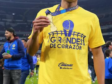 ¿Quién se anima? Ponen a la venta en internet una medalla de campeón que ganó un jugador del América