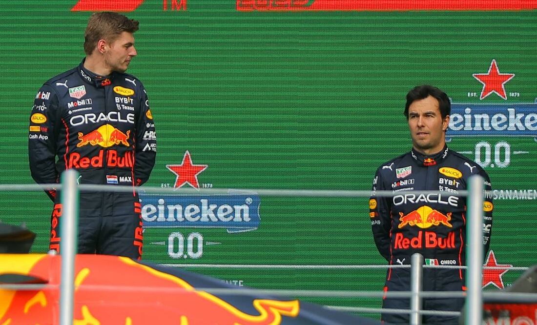 Checo Pérez se resigna a ser segundo lugar detrás de Verstappen. Foto: Imago7