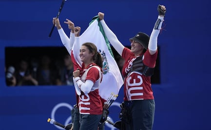 Presidente de México y Claudia Sheinbaum celebran la primera medalla en Paris 2024