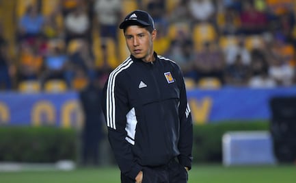 Hugo Ayala, Director Deportivo de Tigres Femenil, a mantener a las Amazonas mandando en México