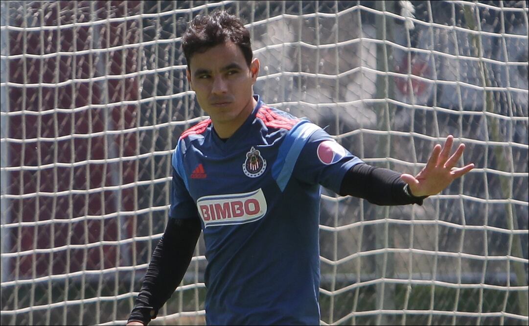 Omar Bravo, durante un entrenamiento, cuando era jugador de las Chivas. FOTO: Imago7