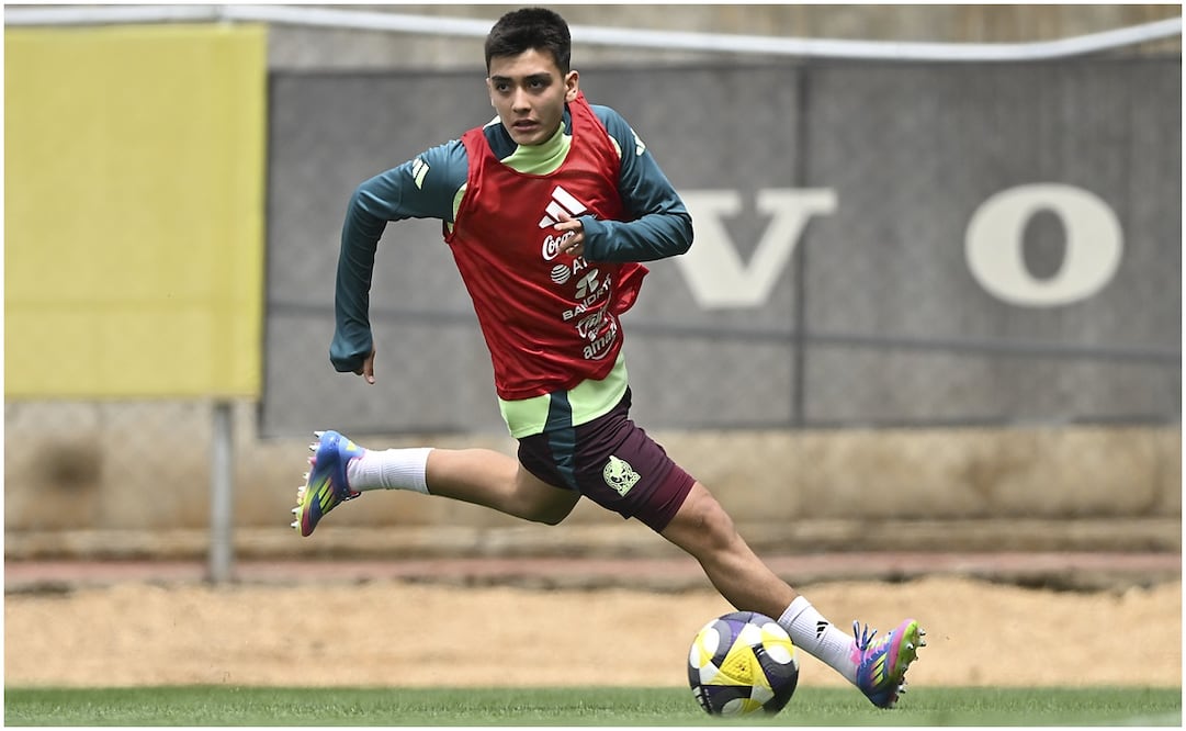 Gilberto Mora entrenando con México Foto: Imago7