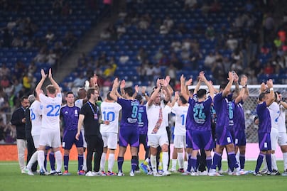 Estrellas internacionales se llevan el triunfo en el Juego de Leyendas