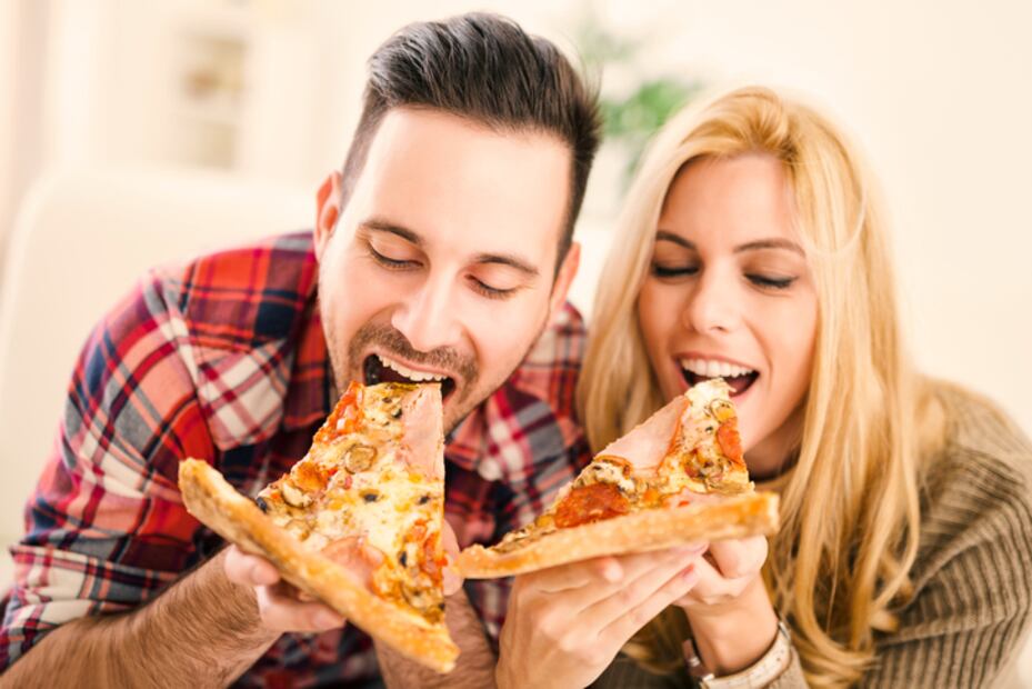 10 señales de que sales con una mujer y NO con una “niña”