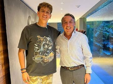 Lichnovsky presumió foto junto a Emilio Azcárraga y se especula que América comprará su carta a Tigres