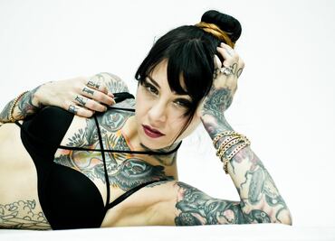 ¿Entre más tatuajes tenga una mujer, más alta es su autoestima?