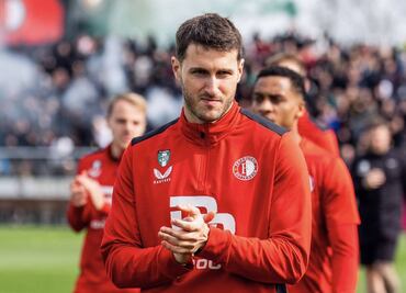 Santiago Giménez da fin a la polémica entre América y Cruz Azul: "Sí era penal"