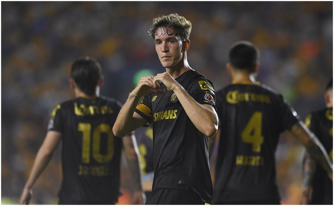 Marcel Ruiz festejando un gol con Toluca / FOTO: Imago7