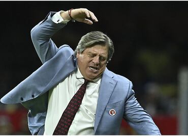 'Fuera tu ching... ma...', Miguel Herrera respondió a aficionados de Xolos que pedía su salida