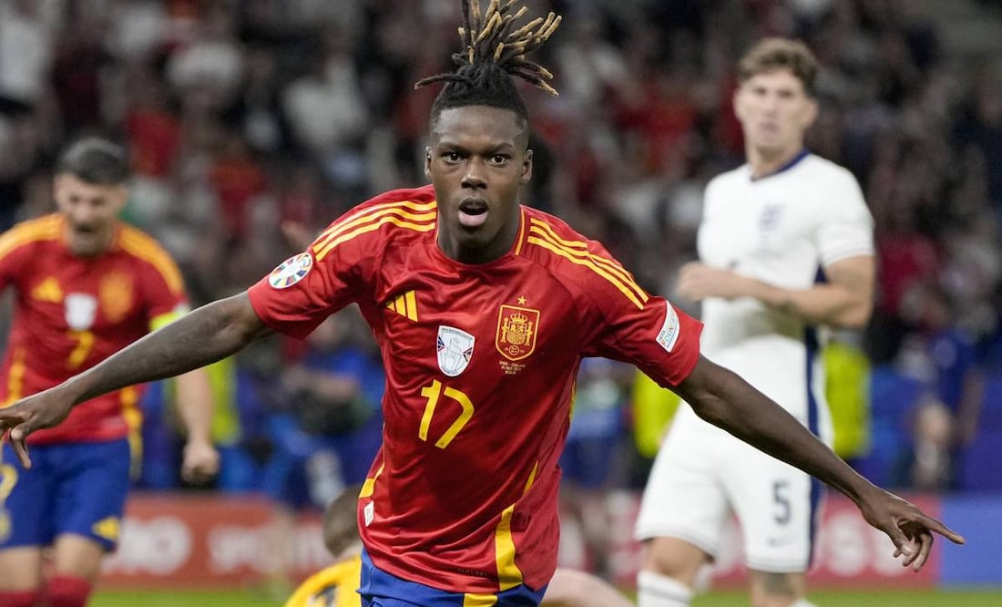Nico Williams y Mikel Oyarzabal fueron los anotadores por España. Foto: AP.