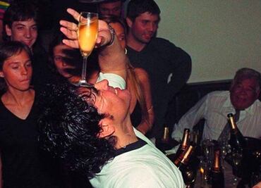 Conductor de Televisa contó que era el encargado de llevar a Maradona al Bar Bar durante México 86