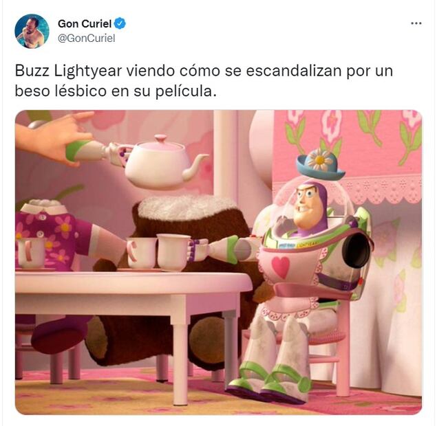 Los 10 mejores memes que nos dejó la escena LGBT de "Lightyear"